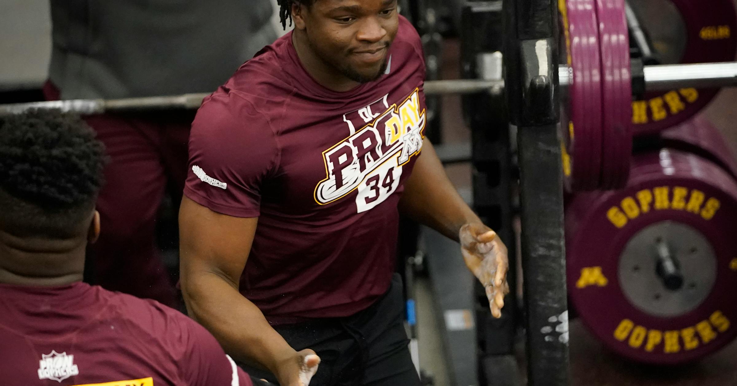 Boye Mafe's Defensive Dominance: Sacks, Tackles, and Fumble Recoveries